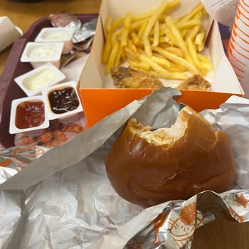 Soğuk Ve Bayat Ürün Sonrası Gıda Zehirlenmesi Yaşadım