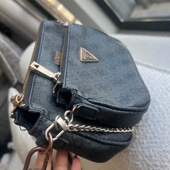 Guess Çantamın Metal Aksamı Paslandı Kötü Koku Ve Renk Değişimi Oluştu