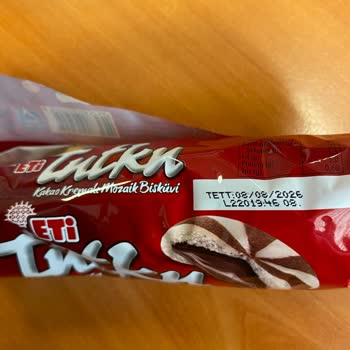 Eti Tutku Bisküvisi Yanık Ve Sert Çıktı, Tüketilemeyecek Durumda