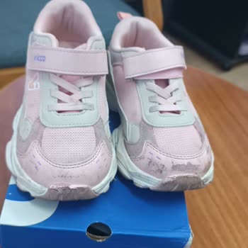 Kısa Sürede Deforme Olan Çocuk Ayakkabısı İçin Para İadesi Talebi