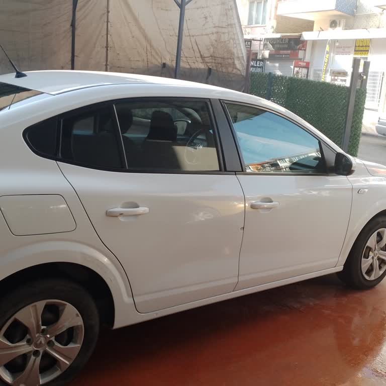 Axa Sigorta Kasko Kapsamında Uygun İkame Araç Sağlanmıyor, Müşteri Hizmetleri İlgisiz