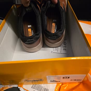 Yanlış Numara Gönderilen Ayakkabı İçin Hediye Çekimin Gecikmesi