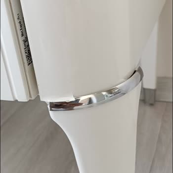 Teslimatta Kırık Ve Kirli Mobilya İlgisiz Şube Mağduriyeti