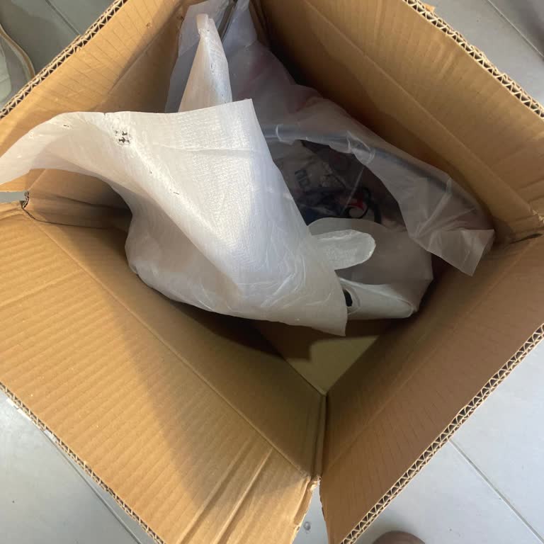 Eksik Gönderilen Yedek Parçalar Ve Geciken Ücret İadesi Sorunu