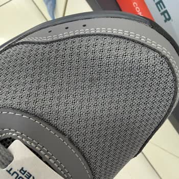 Kullanılmış Ve Lekeli Ayakkabı Gönderildi, Mağduriyetimin Giderilmesini Talep Ediyorum