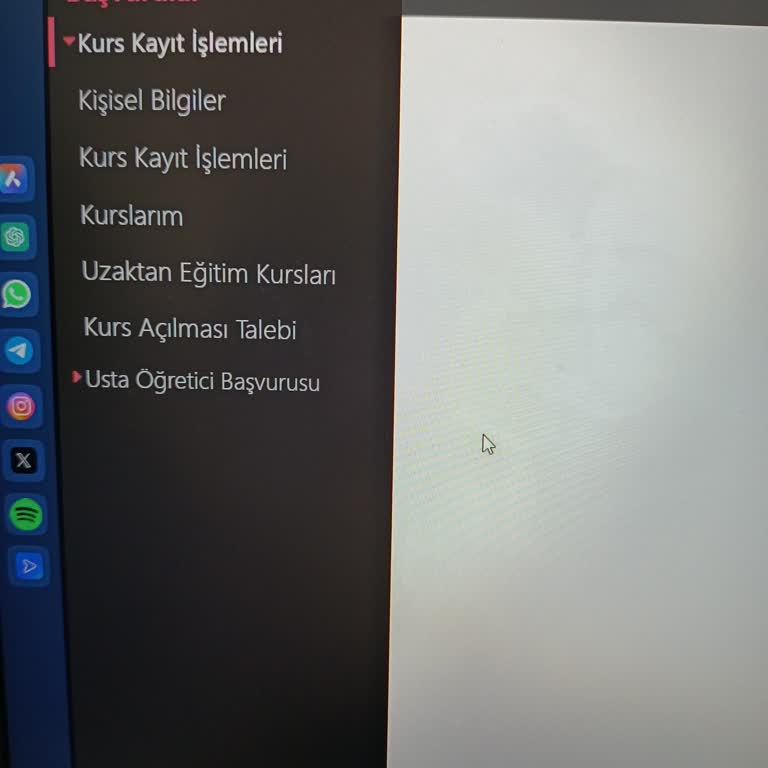 Kayıt Sorunları Ve Ücret Talebi: Bilgisayar Kursuna Başvuru Yapamıyorum