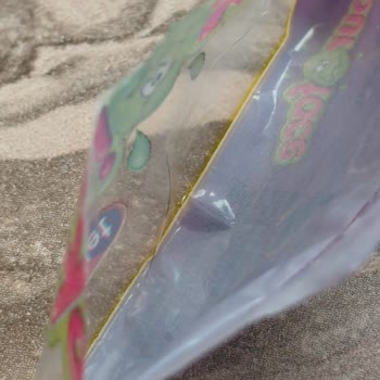 Böğürtlen Aromalı Sakızdan Kıl Çıkması Nedeniyle Yaşadığım Hijyen Sorunu