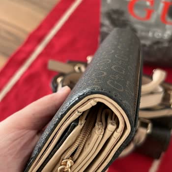 Guess Çanta Ve Cüzdan Kısa Sürede Deforme Oldu, Para İadesi Talebim Reddedildi