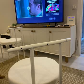 Avvio Home Mobilya Aldığım Yemek Masası Takımında Kusurlu Sandalyeler Ve Yetersiz Çözüm