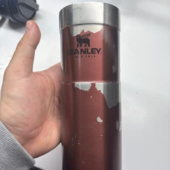 Stanley Termosun Dış Yüzeyinde Soyulma ve Garanti Kapsamında Değişim Sorunu