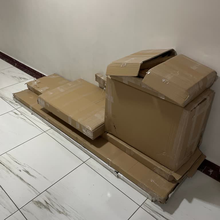 Hasarlı Gardırop Teslimatı Sonrası 62 Gündür Çözülmeyen İade Süreci Ve Mağduriyet