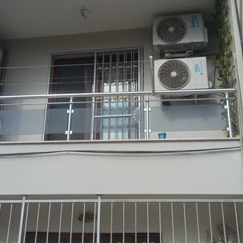 İzinsiz Fiber Kablo Çekimiyle Bina Duvarlarımız Delindi, Görüntü Kirliliği Oluştu