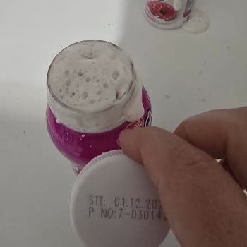 Son Kullanma Tarihi Geçmemiş Kefirde Köpürme Ve Ekşi Koku Sorunu