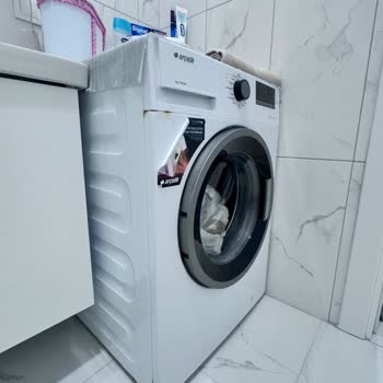 Çamaşır Makinesinde Garanti Süresinde Ana Kart Ve Kapak Arızası İle Paslanma Sorunu