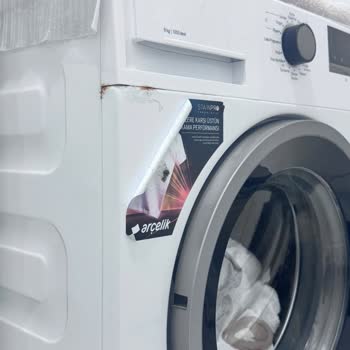 Çamaşır Makinesinde Garanti Süresinde Ana Kart Ve Kapak Arızası İle Paslanma Sorunu