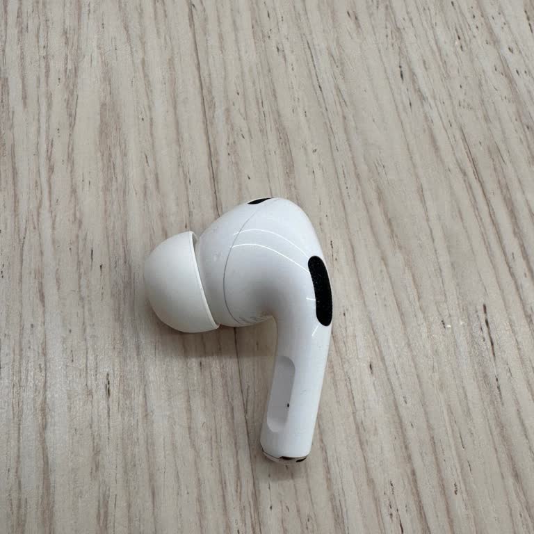 Apple Kulaklıkta Çizik Ve Yetersiz Servis Hizmeti