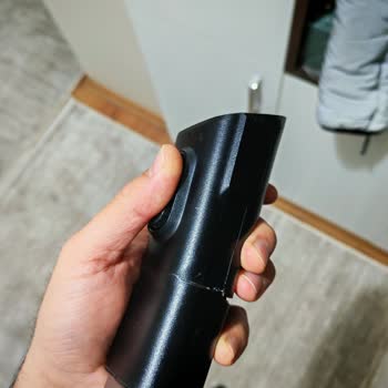 Philips Dikey Süpürge Birleşim Yerinde Çatlama Sorunu Yaşadım