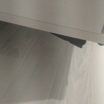 Ev Masalı AVM Aynalı Gardırobun Ayağı Kırıldı Mağduriyetim Giderilmiyor