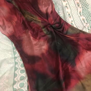 Yanlış Ve Soluk Ürün, İlgisiz Müşteri Hizmetleriyle Mağduriyet Yaşadım