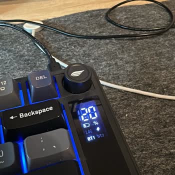 Aldığım Gaming Klavyede Çizik Ve Şarj Sorunu, Değişim Talebim