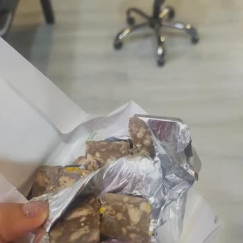 Aldığım Nestle Damak Çikolatada Beyazlama Ve Renk Değişimi Sorunu Yaşadım