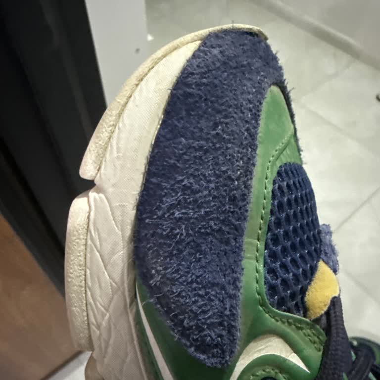 Bir Haftada Renk Solan Lacoste Ayakkabı Mağduriyeti