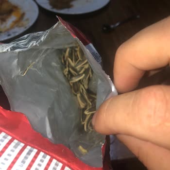 Aldığım Çekirdekte Kurt Çıktı, Çözüm Sunulmadı Mağdur Oldum