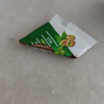 Kahve Dünyası Gofrik Gofretin İçinden Yarım ve Kesik Parçalı Ürün Çıktı