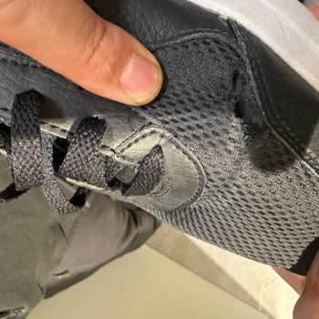 Kısa Sürede Aşınan Nike Ayakkabımın Garanti Talebi Reddedildi