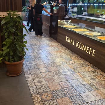 İlgisiz Personel Ve Uzun Bekleme Süresi Hayal Kırıklığı Yarattı