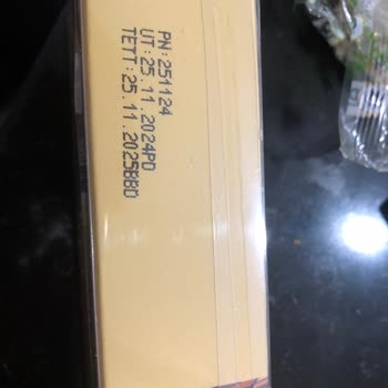 Son Kullanma Tarihi Yaklaşan Çikolata Satışı Ve Bilgilendirme Eksikliği