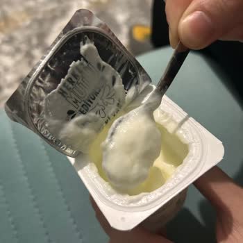 Son Kullanma Tarihi Geçmemiş Activia Yoğurtta Bozuk Tat Ve Mağduriyet