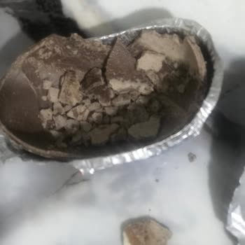 Tarihi Geçmemiş Ozmo Yumurta Kafalar Çikolatada Küf Ve Renk Değişimi Mağduriyeti