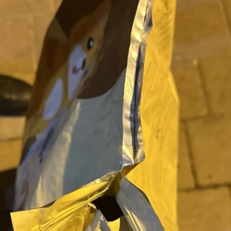 Amazon Kedi Maması Siparişim Eksik ve Yırtık Geliyor Müşteri Hizmetleri Çözüm Sunmuyor