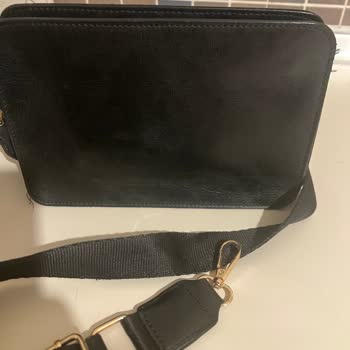 Aldığım Çanta Kısa Sürede Bozuldu, Ücret İadesi Talep Ediyorum