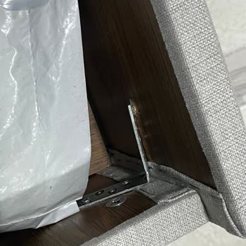 Teslimattan Sonra Kısa Sürede Kırılan Yatak Ve İlgisiz Servis