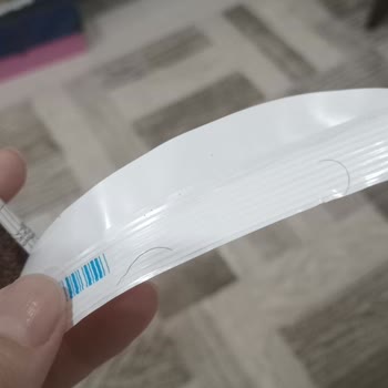 Kinder Süt Dilimi Ürününde Çıkan Kıllar Nedeniyle Yaşadığım Hijyen Sorunu