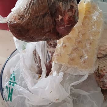 Beş Aylık Derin Dondurucuda Ciddi Buzlanma Ve Gıda Bozulması Sorunu