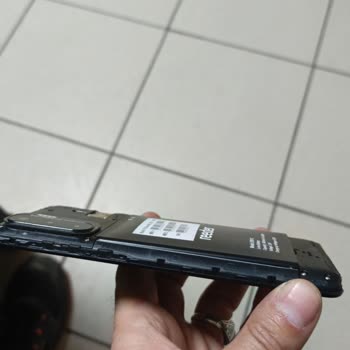 Garanti Kapsamındaki Telefonumun Batarya Değişimi İçin Ücret Talep Ediliyor