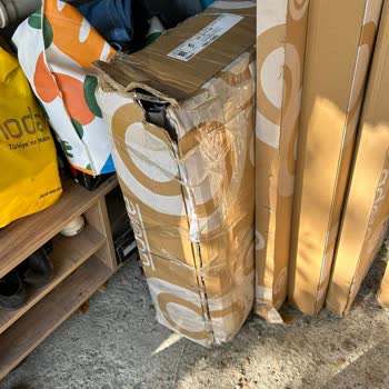 Kırık Ve Zedelenmiş Dolap İçin 22 Gündür Dönüş Yapılmıyor