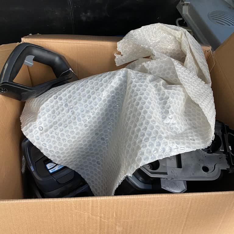 Media Markt'tan Alınan Halı Yıkama Makinesi İlk Kullanımda Bozuldu İade Talebim Reddedildi