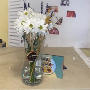 Sipariş Edilen Çiçek Görselden Farklı Ve Çözüm Sunulmadı