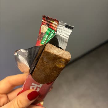 Fellas Meyve Barında Küf Ve Çürük Koku İle Karşılaştım, Sağlığım Riske Girdi