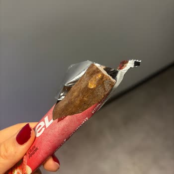 Fellas Meyve Barında Küf Ve Çürük Koku İle Karşılaştım, Sağlığım Riske Girdi