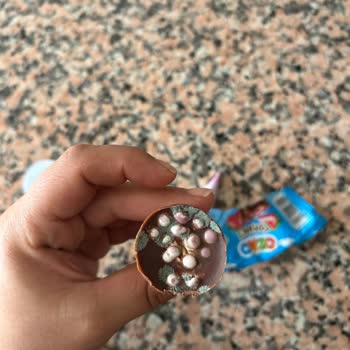 Aldığım Ozmo Cornet Küflü Çıktı Fişim Yok Mağduriyetimin Giderilmesini İstiyorum