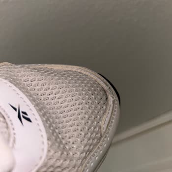 Reebok Sneaker Dikiş Açılması: Yetersiz İnceleme Ve Haksız Ret