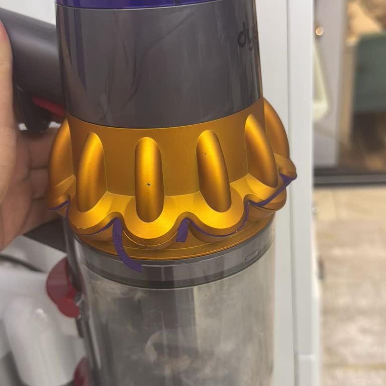 Dyson V12 Şarjlı Süpürgede Performans Kaybı Ve Yetersiz Müşteri Hizmeti