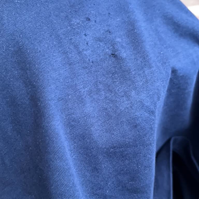 Bir Kez Giyilen Tişörtte Delik Oluştu Değişim Reddedildi