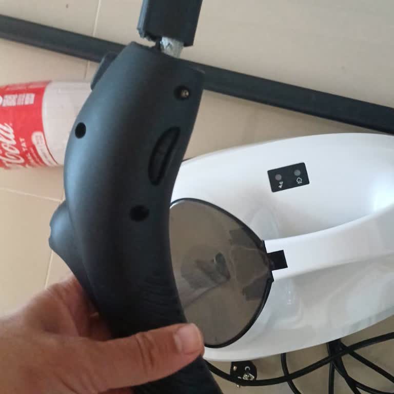 Garanti Süresi Dolmadan Kırılan Buhar Makinesi Tutma Kolu İçin Yedek Parça Talebi