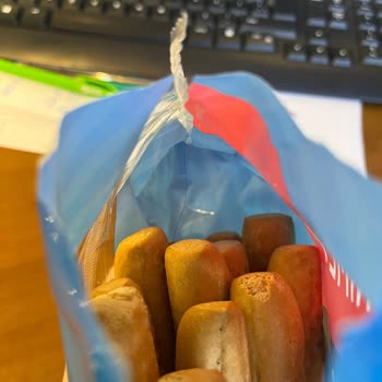 Aldığım Galetadan Kıl Çıkması Hijyen Ve Sağlık Endişesi Yarattı